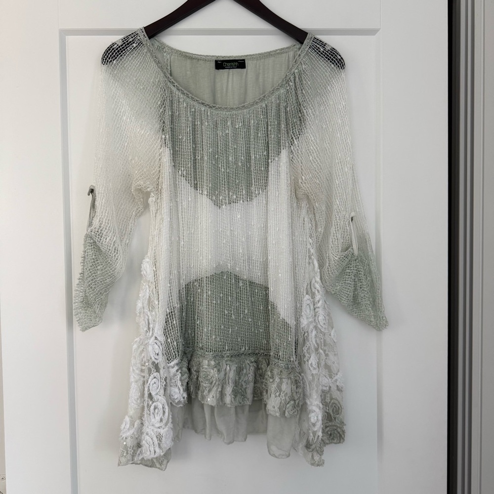 CHERISHH SILK BLEND TUNIC TOP IN OFF WHITE & AQUA